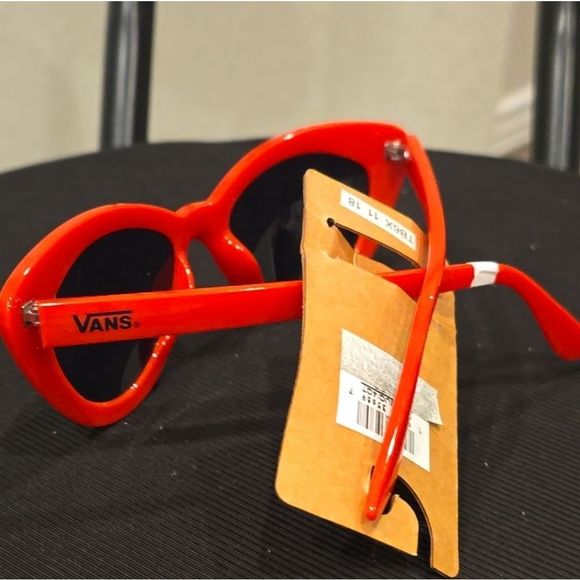 Vans Wildin' Sunglasses- Red - Picture 6 of 6